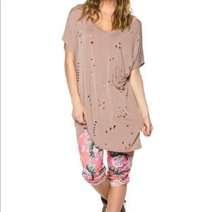 Tunic V-neck short sleeve 'o' distressed tee New